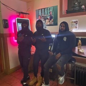 Meet your Posher, Carl